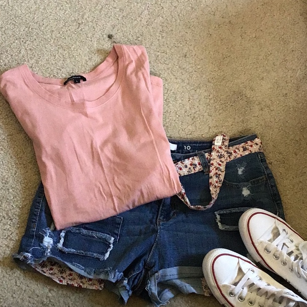 Ambiance t-shirt, size large